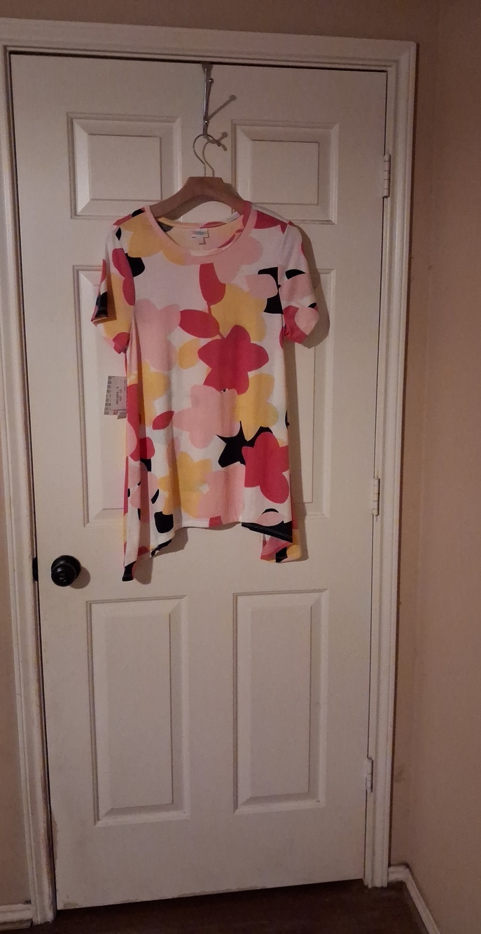 LulaRoe MelissA Floral Short Sleeve Swing Top in Pink, Yellow & Black